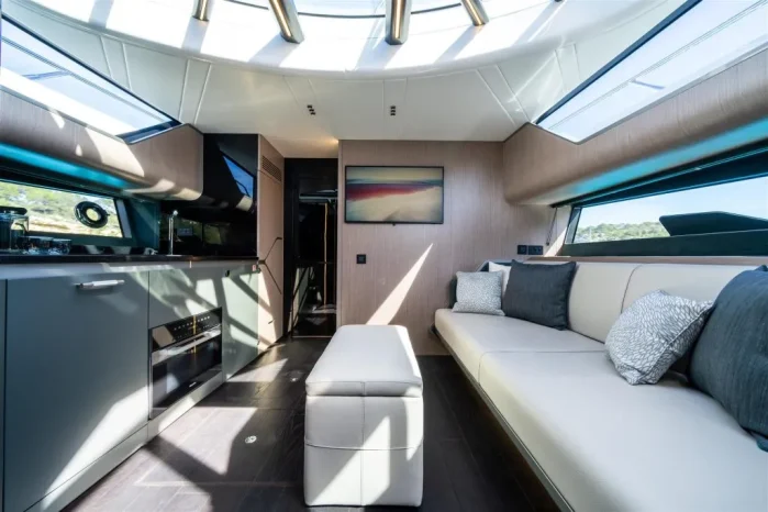 Sunseeker Superhawk 55
