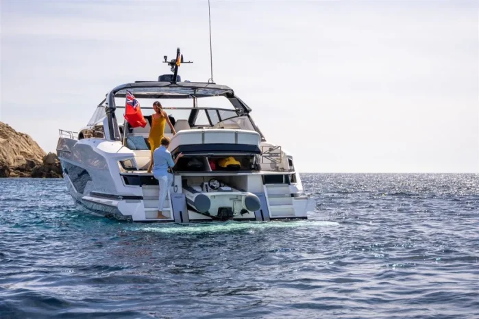 Sunseeker Superhawk 55